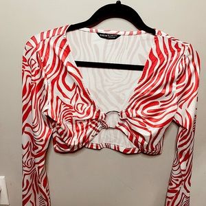 Long sleeve going out top